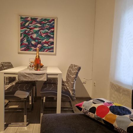 Apartments Dora Crikvenica Bagian luar foto
