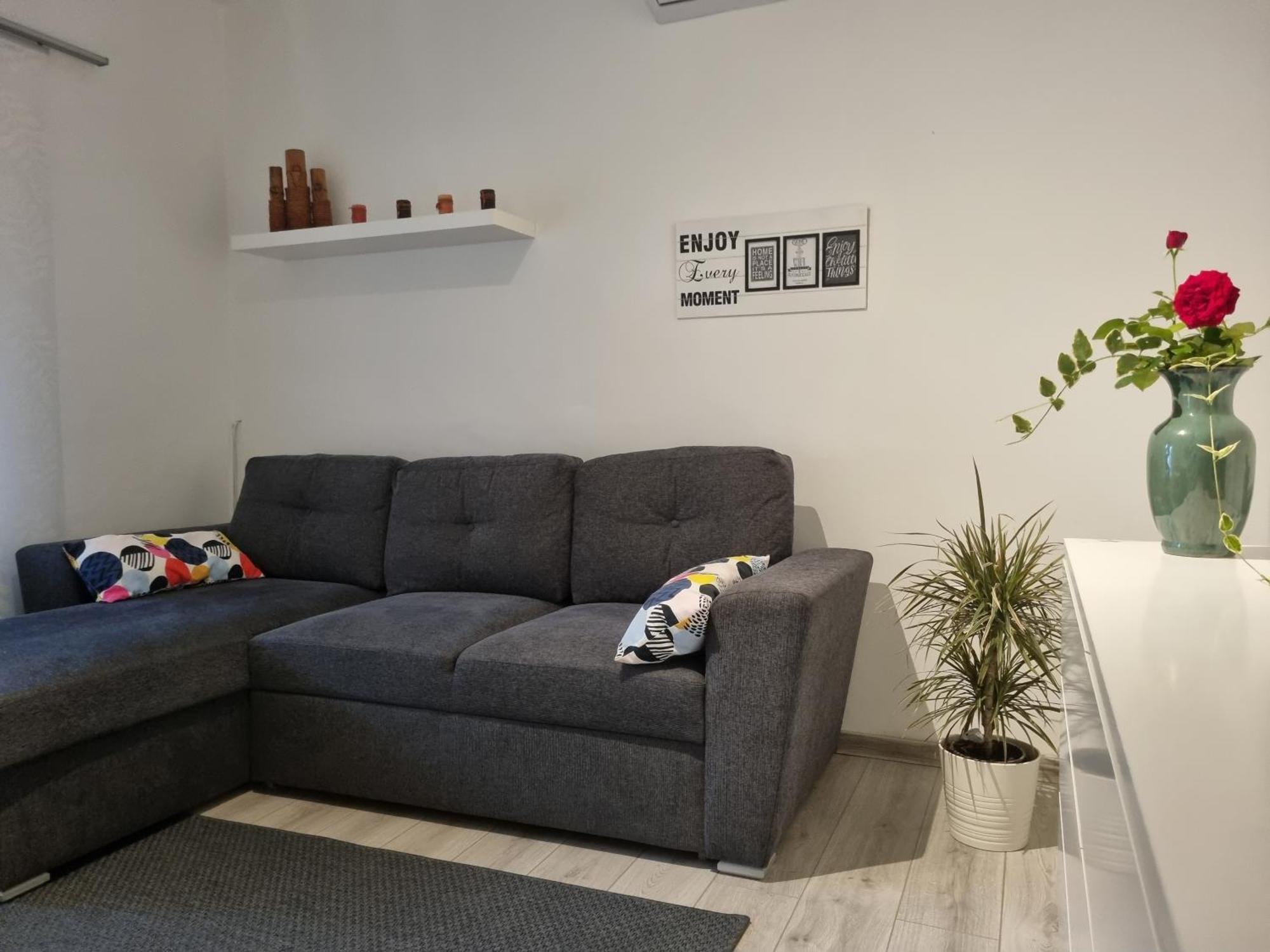 Apartments Dora Crikvenica Bagian luar foto