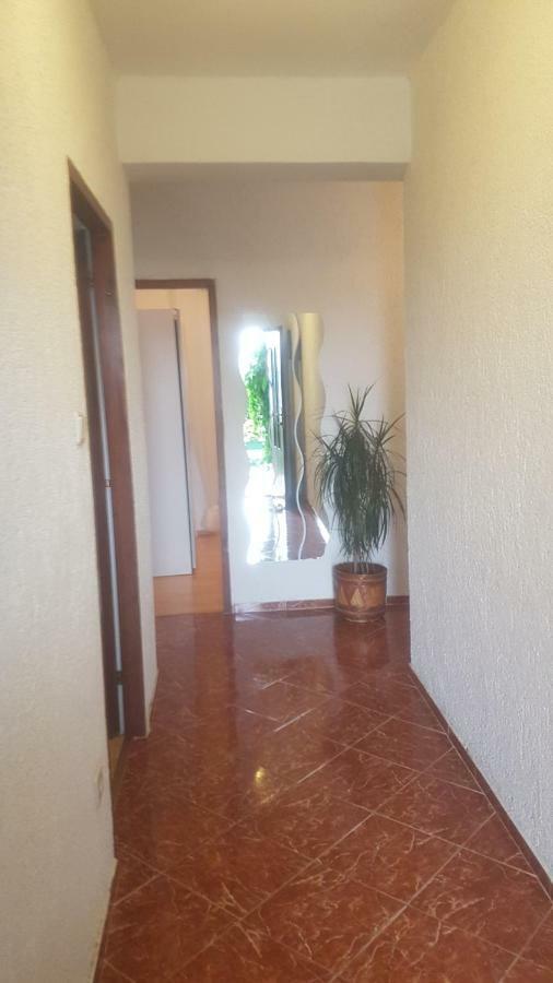 Apartments Dora Crikvenica Bagian luar foto