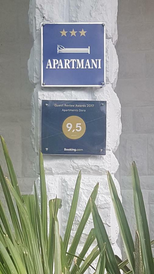 Apartments Dora Crikvenica Bagian luar foto